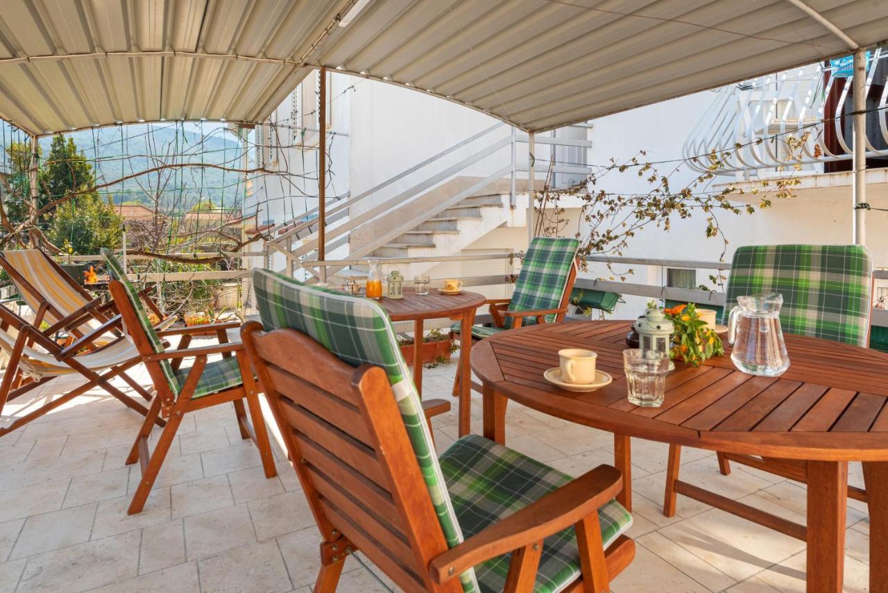 Apartments By The Sea Jelsa, Hvar - 11319 Jelsa  Exterior foto